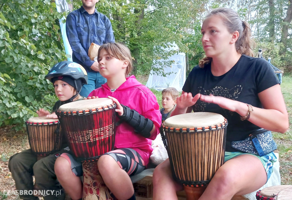 Radosny piknik nad Niskim Brodnem [DUŻO ZDJĘĆ]