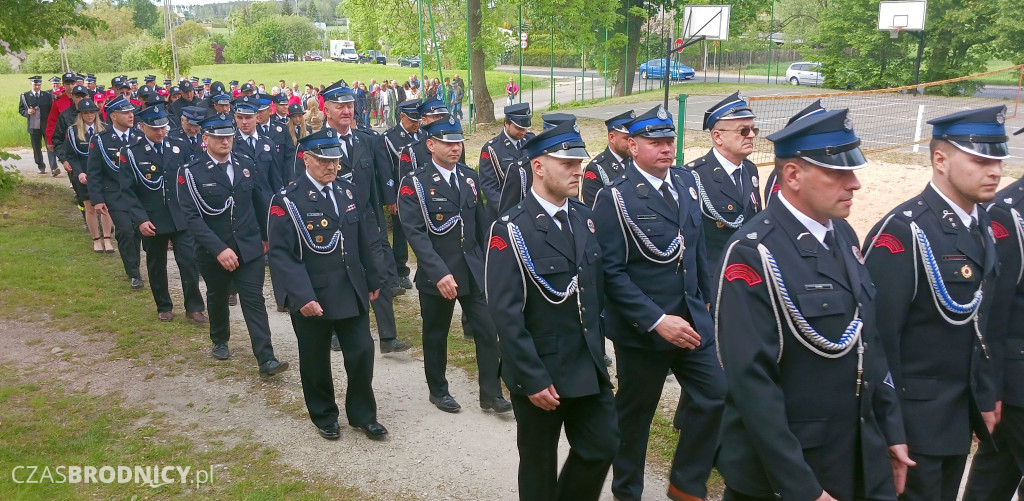 Ochotnicza Straż Pożarna w Grzybnie świętowała 100-lecie [ZDJĘCIA]