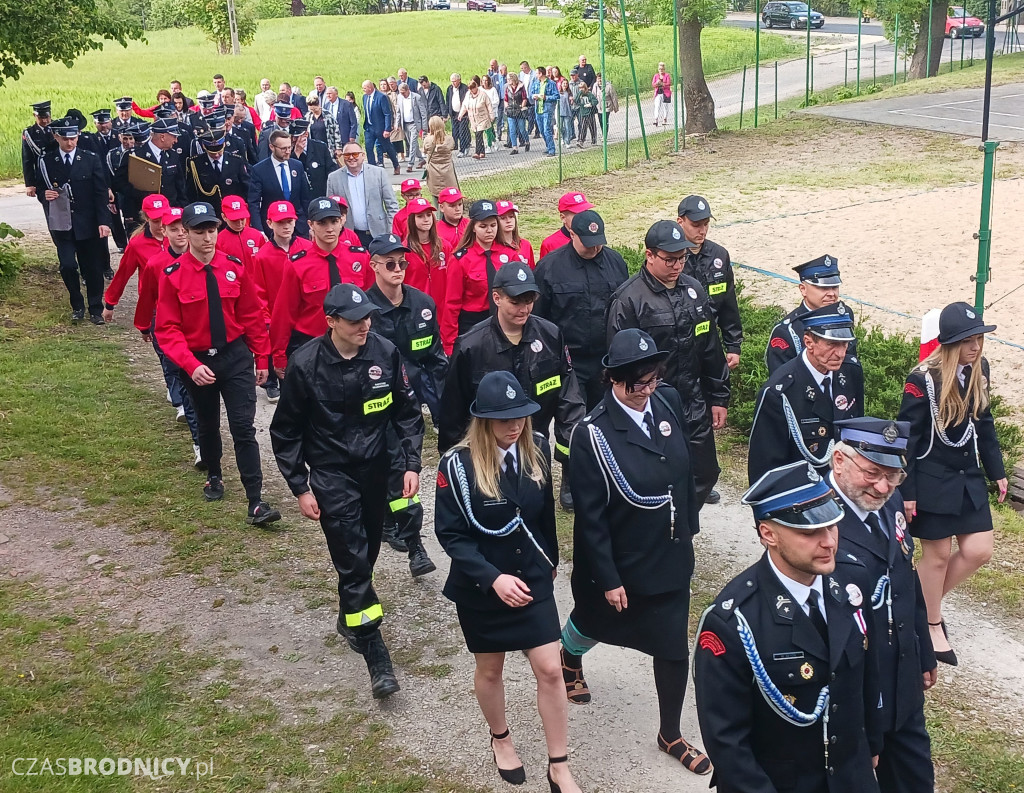 Ochotnicza Straż Pożarna w Grzybnie świętowała 100-lecie [ZDJĘCIA]