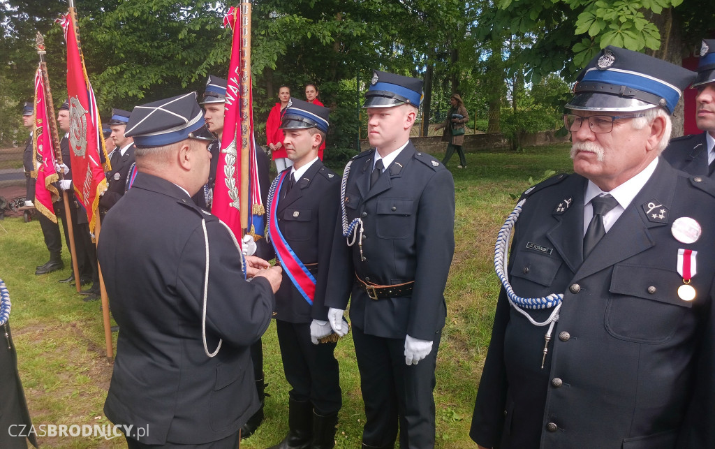 Ochotnicza Straż Pożarna w Grzybnie świętowała 100-lecie [ZDJĘCIA]