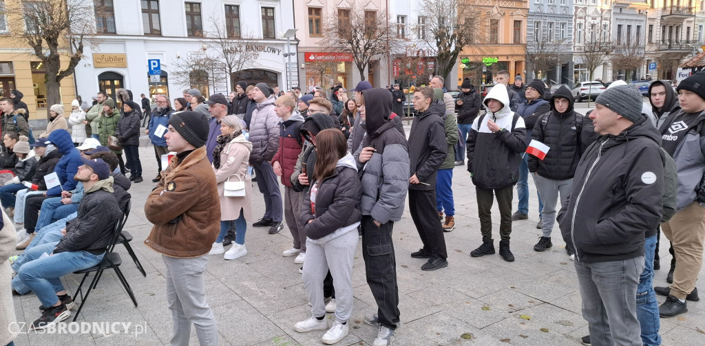 Sławomir Mentzen na Dużym Rynku w Brodnicy