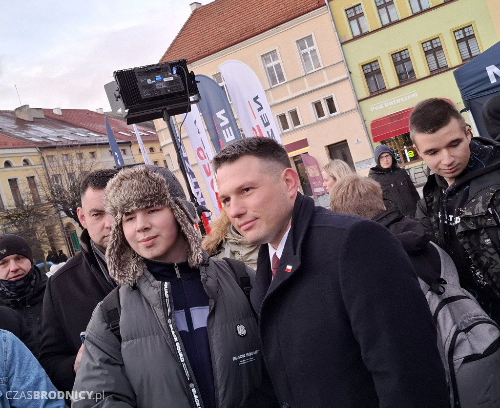 Sławomir Mentzen na Dużym Rynku w Brodnicy