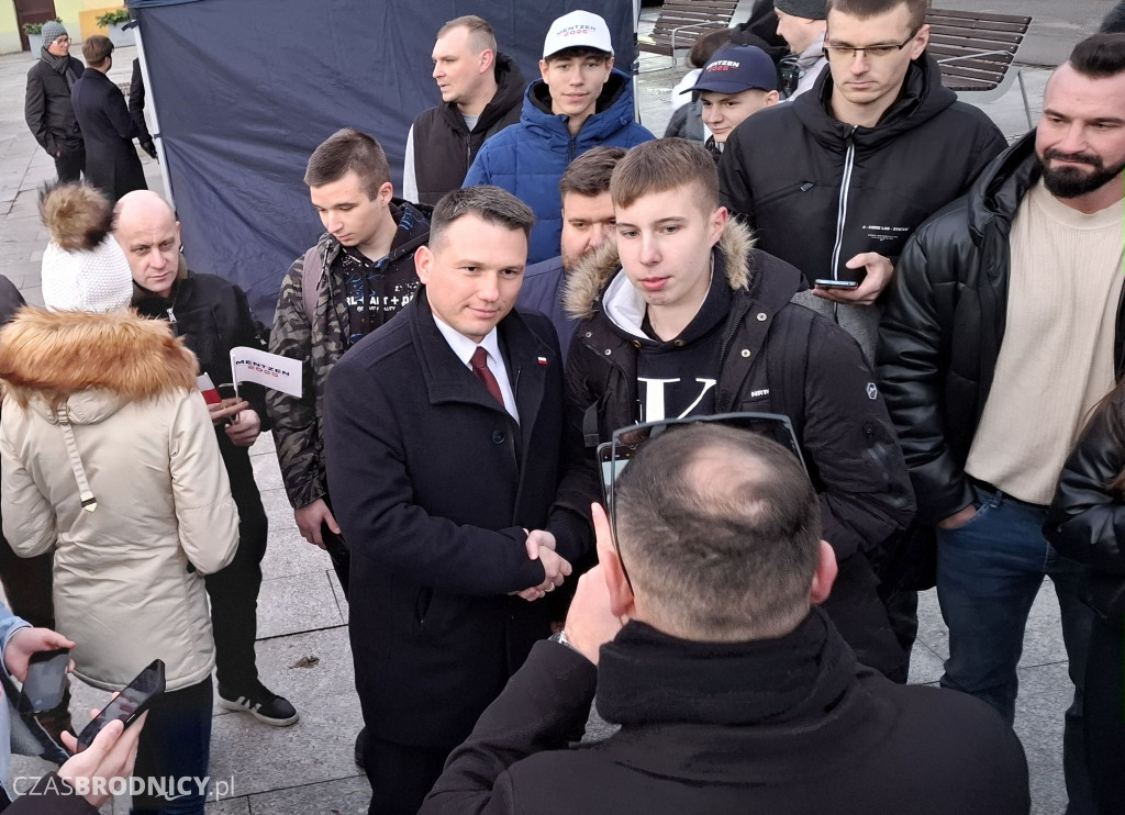 Sławomir Mentzen na Dużym Rynku w Brodnicy