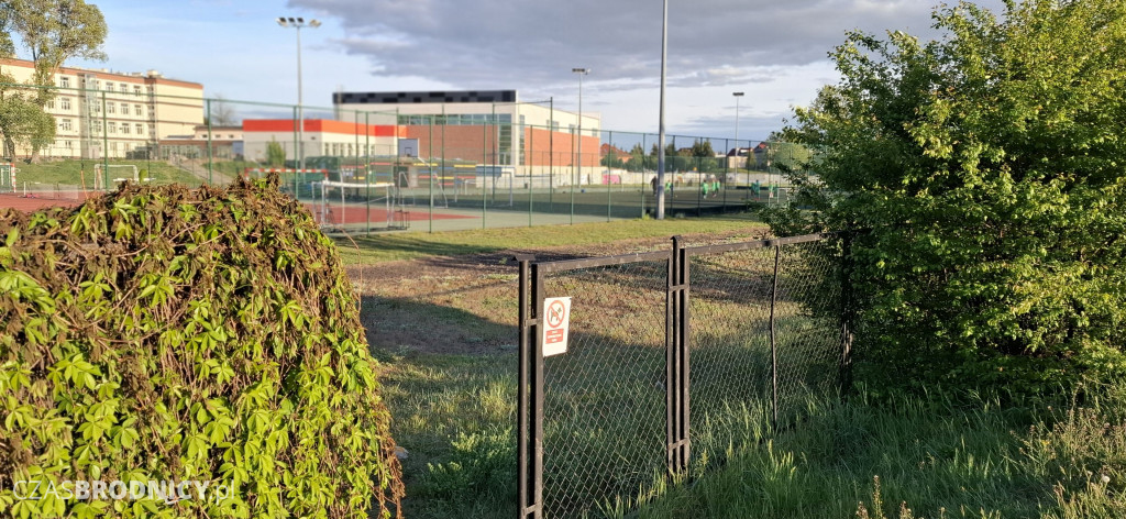 Kończą budować halę sportową