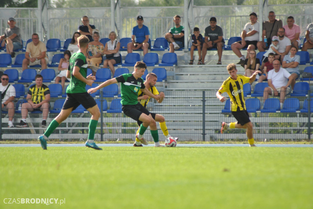 Sparta - Start na boisku i trybunach