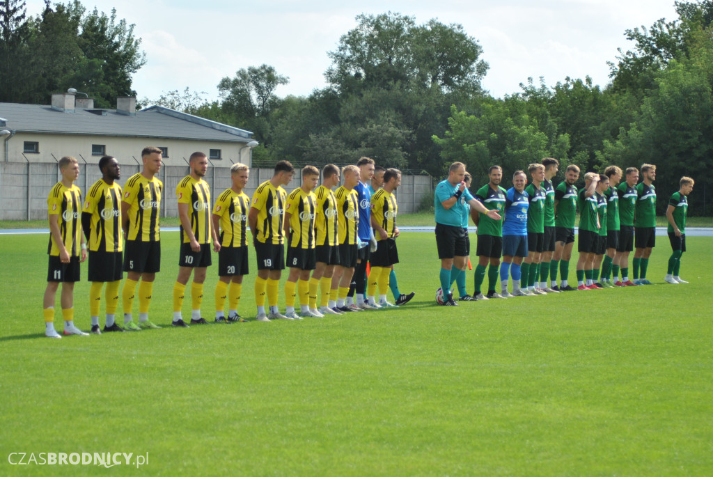 Sparta - Start na boisku i trybunach