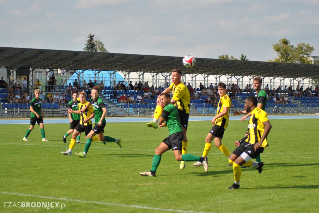 Sparta - Start na boisku i trybunach