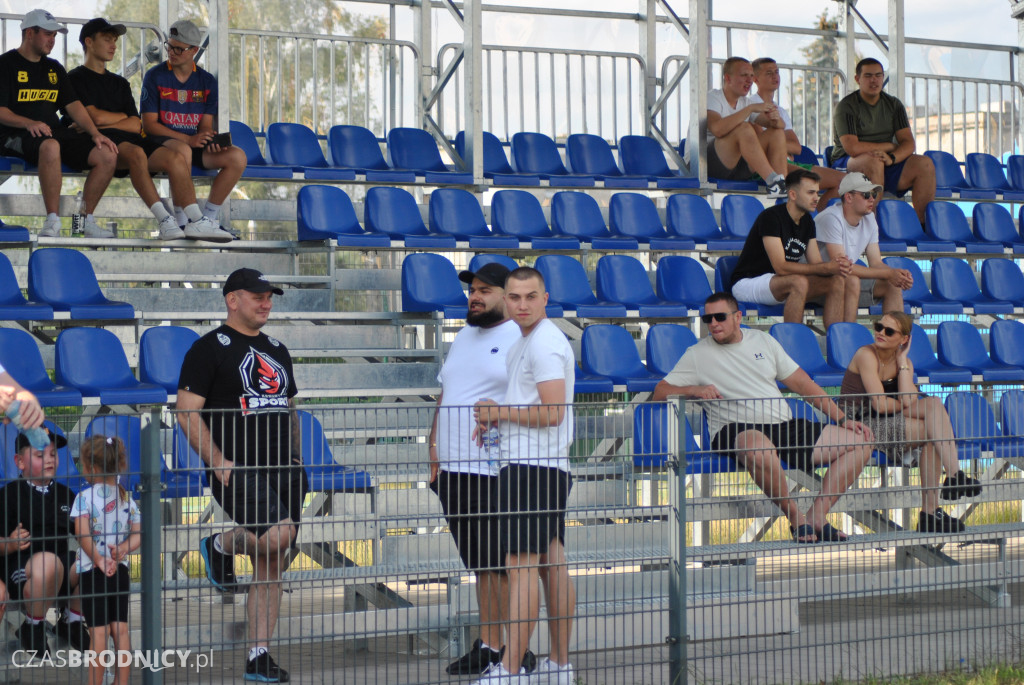 Sparta - Start na boisku i trybunach