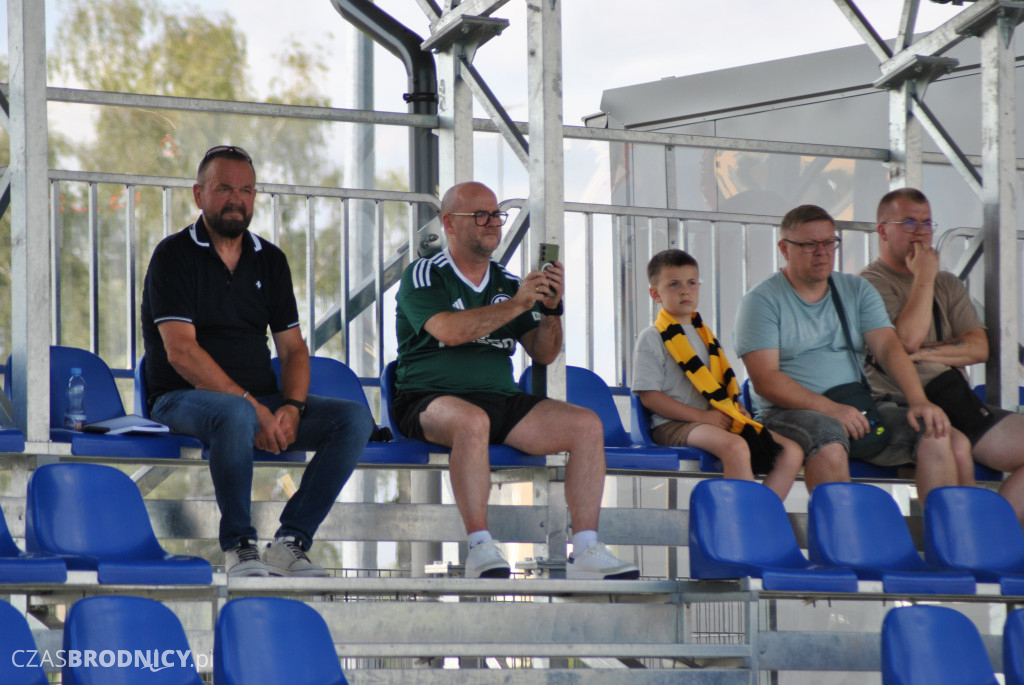 Sparta - Start na boisku i trybunach