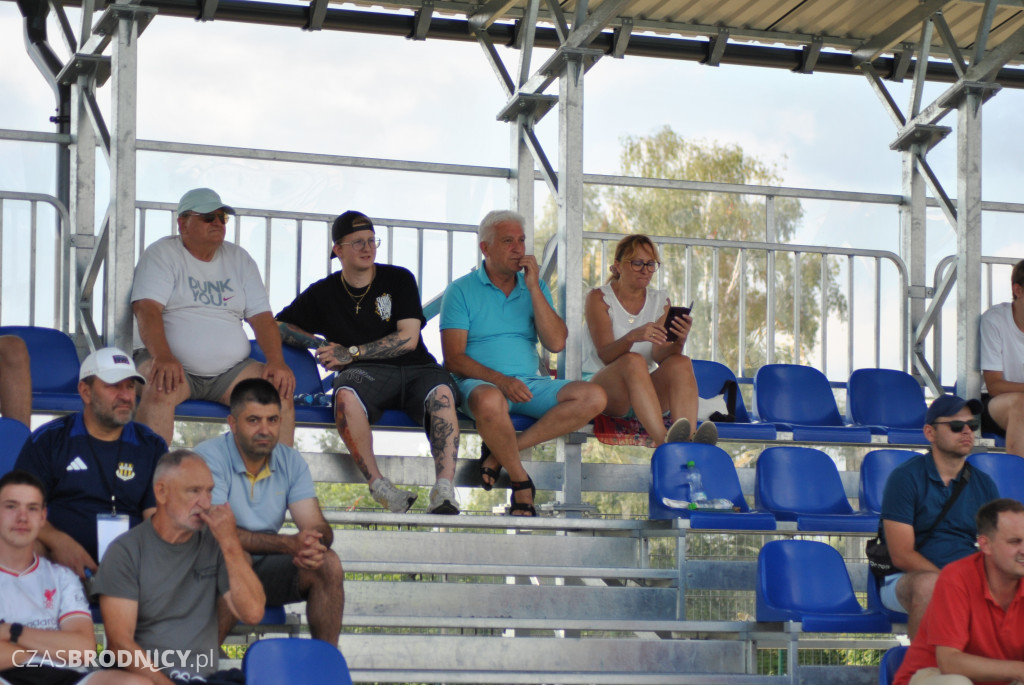 Sparta - Start na boisku i trybunach
