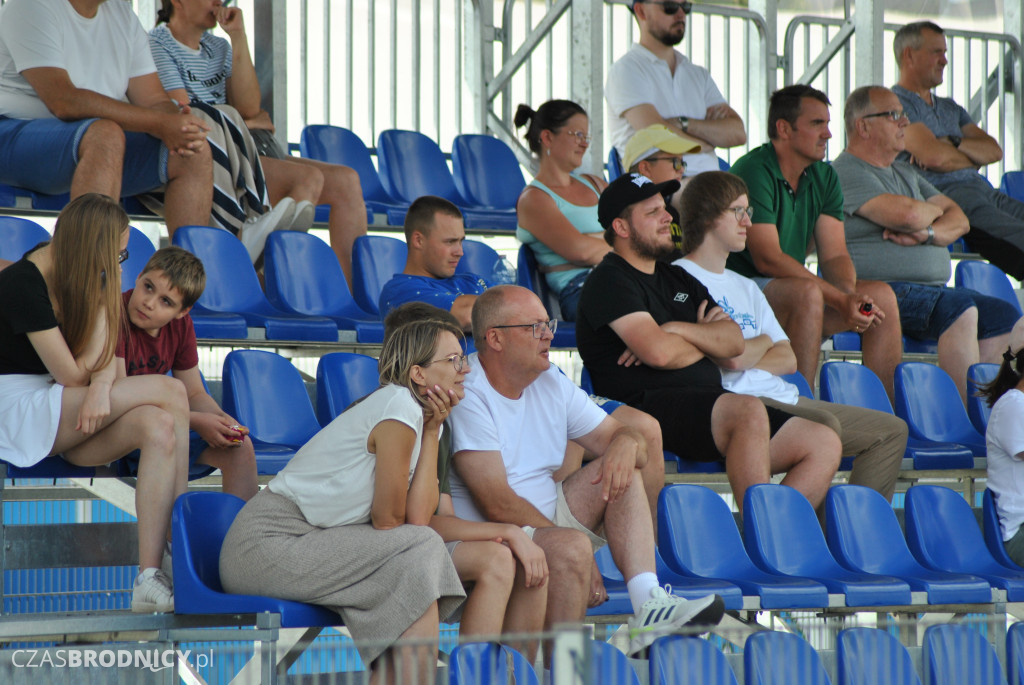Sparta - Start na boisku i trybunach