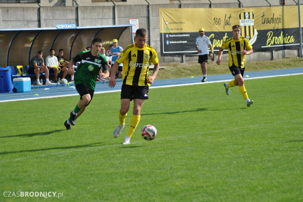 Sparta - Start na boisku i trybunach