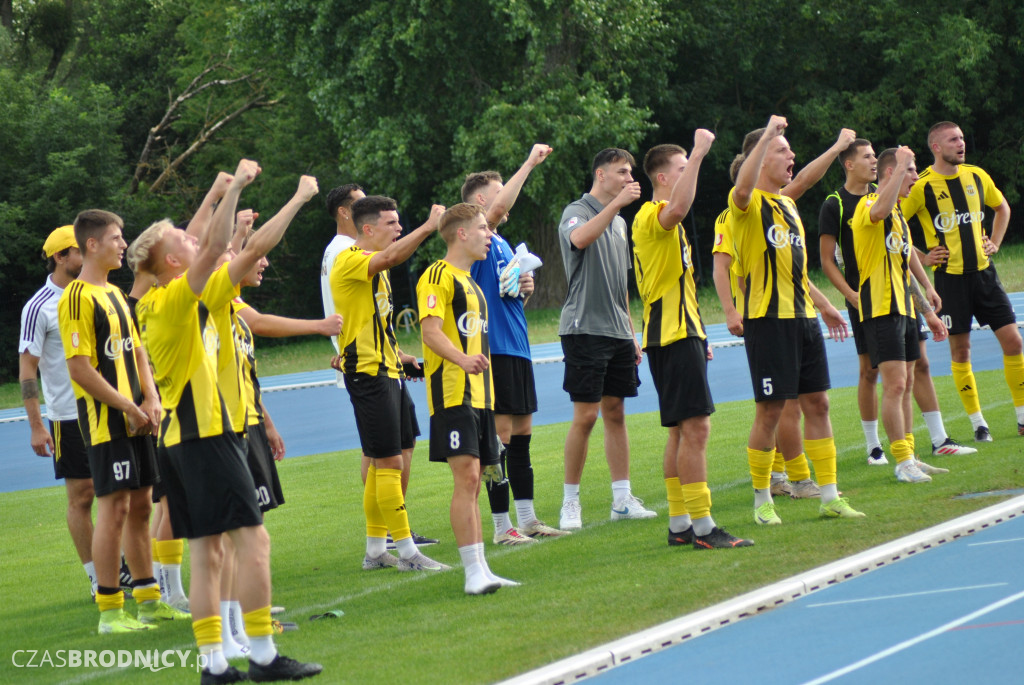 Sparta - Start na boisku i trybunach