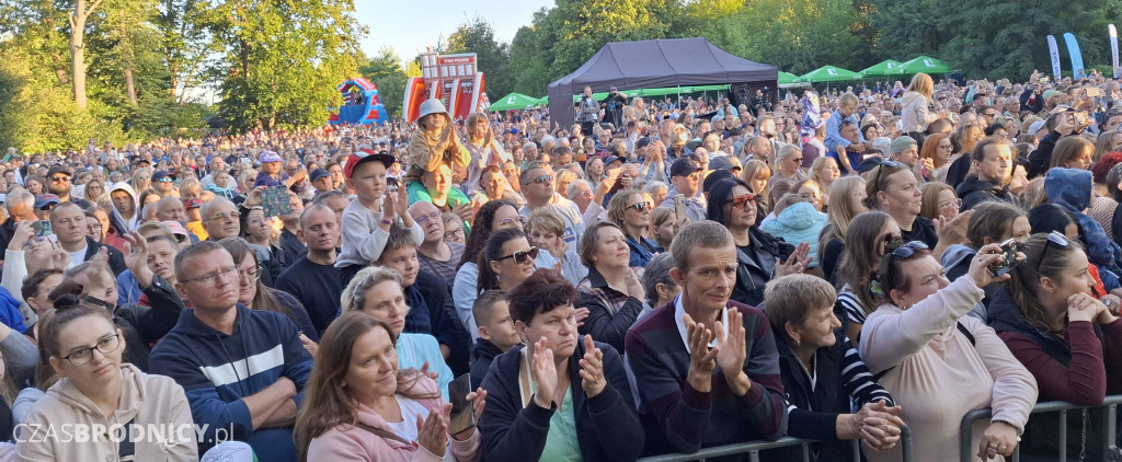 Brodnica. Wielkie tłumy nad Niskim Brodnem. Było co podziwiać! [ZDJĘCIA]