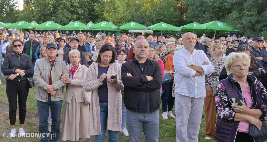 Brodnica. Wielkie tłumy nad Niskim Brodnem. Było co podziwiać! [ZDJĘCIA]