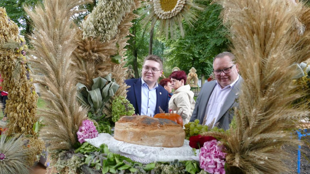 Powiatowy Konkurs Wieńców i Ozdób Dożynkowych