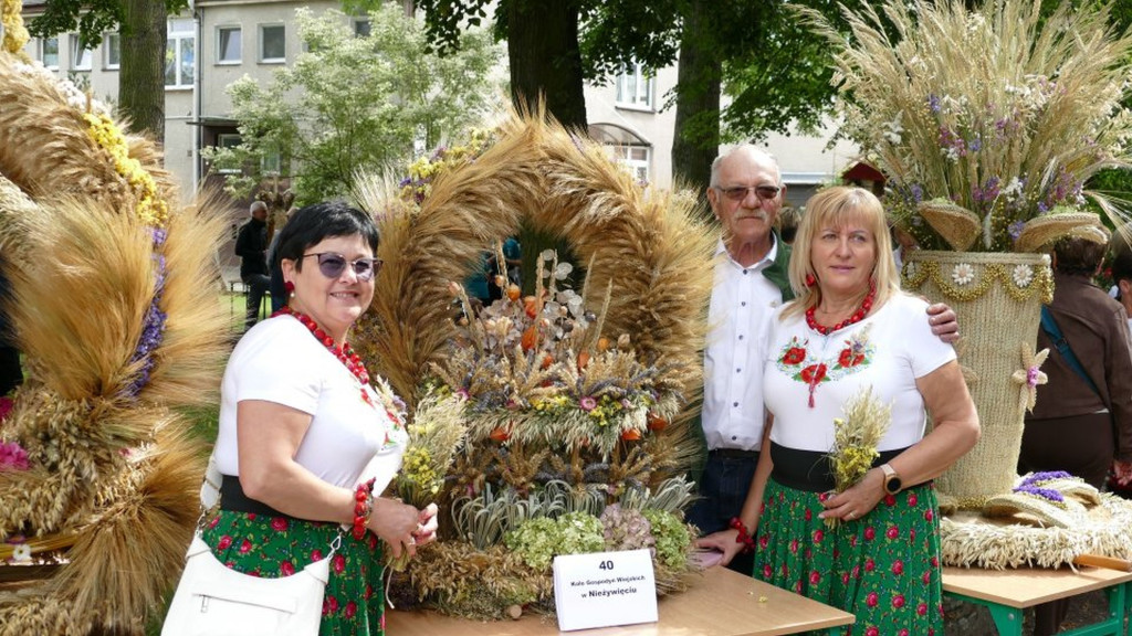 Powiatowy Konkurs Wieńców i Ozdób Dożynkowych