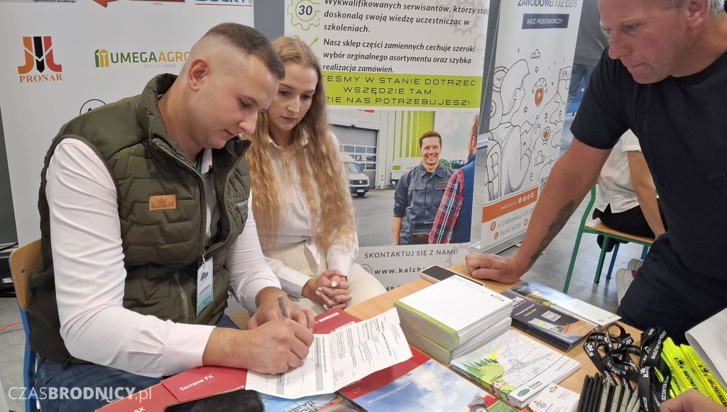 Na targach pracy i edukacji w Brodnicy [ZDJĘCIA]