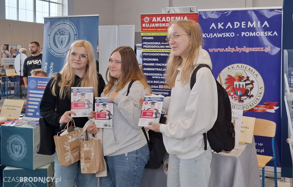 Na targach pracy i edukacji w Brodnicy [ZDJĘCIA]