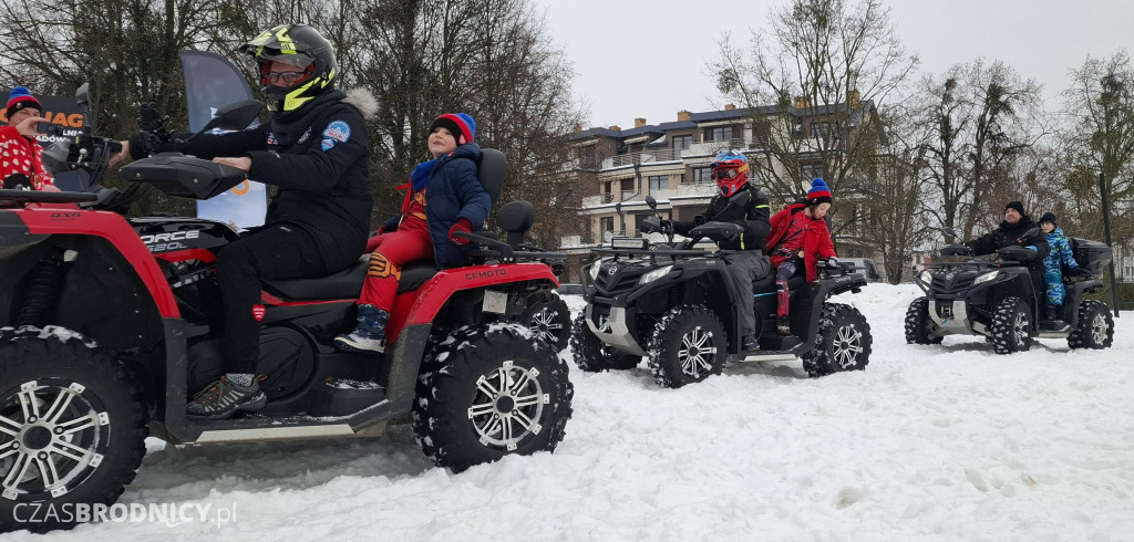 Brodnica. Orkiestra zagrała nad Niskim Brodnem [ZDJĘCIA]