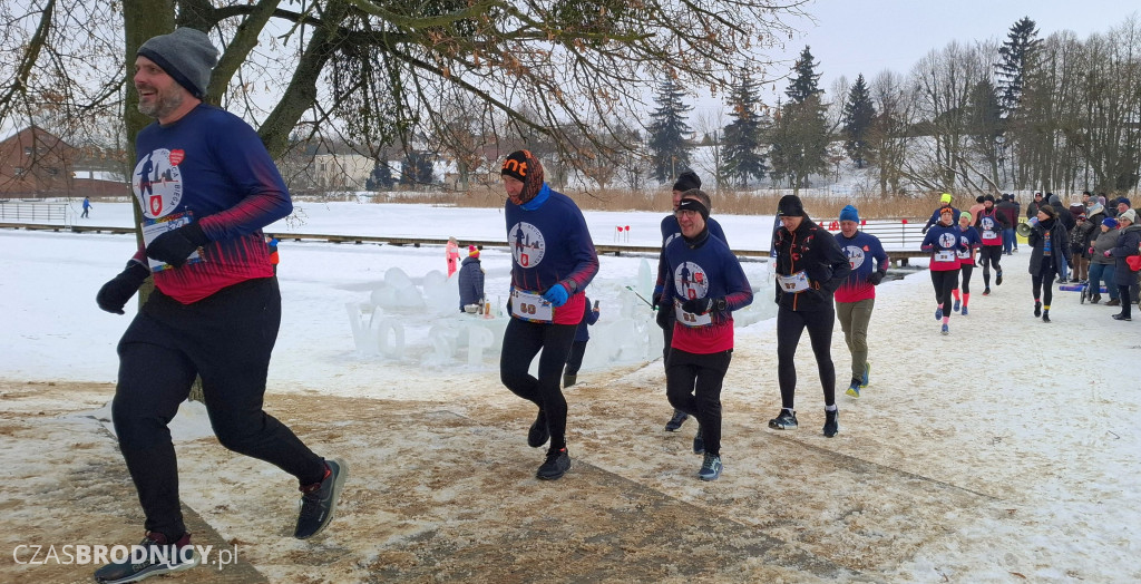Brodnica. Orkiestra zagrała nad Niskim Brodnem [ZDJĘCIA]