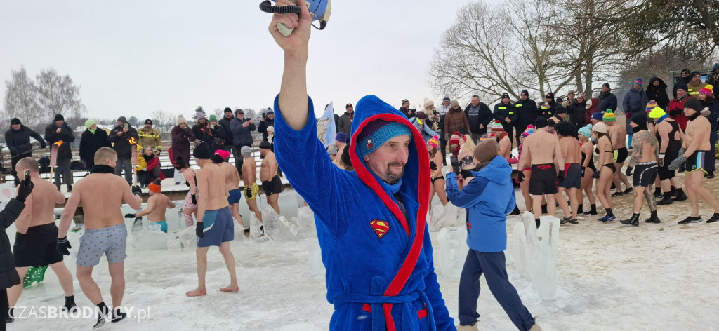 Brodnica. Orkiestra zagrała nad Niskim Brodnem [ZDJĘCIA]