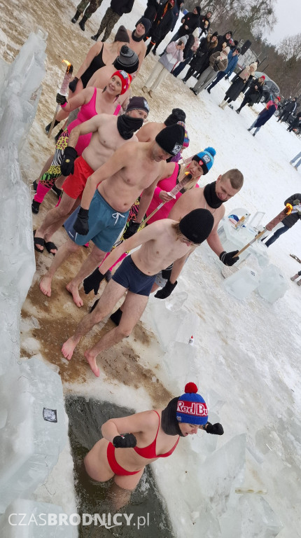 Brodnica. Orkiestra zagrała nad Niskim Brodnem [ZDJĘCIA]