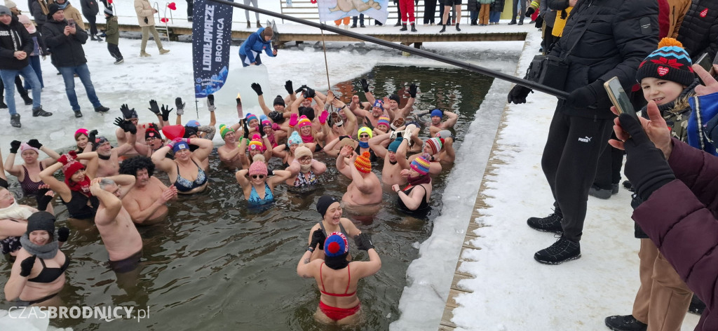 Brodnica. Orkiestra zagrała nad Niskim Brodnem [ZDJĘCIA]