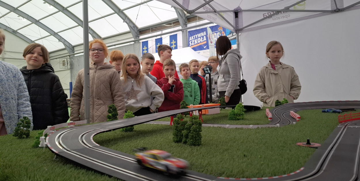 W Brodnicy zainstalowano mobilne miasteczko edukacyjne! [ZDJĘCIA]