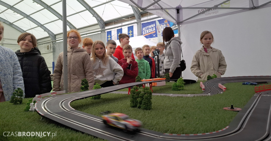 W Brodnicy zainstalowano mobilne miasteczko edukacyjne! [ZDJĘCIA]