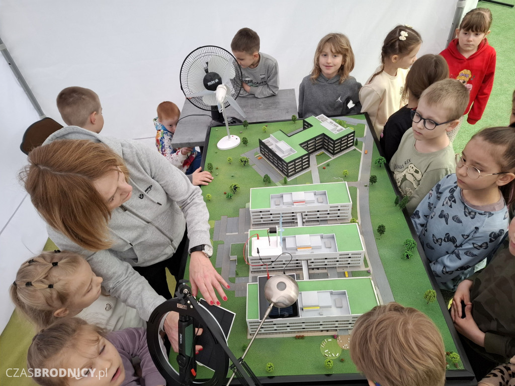 W Brodnicy zainstalowano mobilne miasteczko edukacyjne! [ZDJĘCIA]