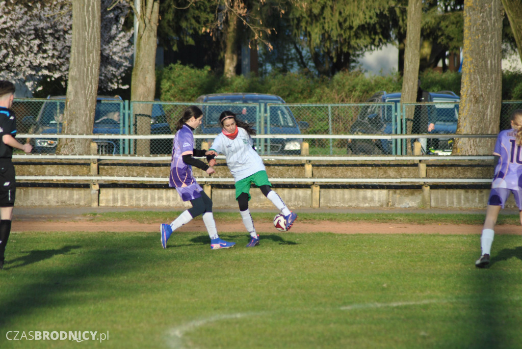 Udana inauguracja młodziczek UKS Gol w Toruniu