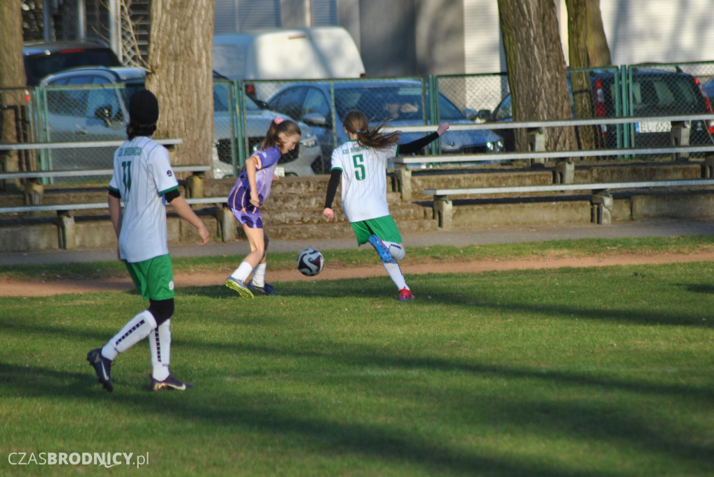 Udana inauguracja młodziczek UKS Gol w Toruniu