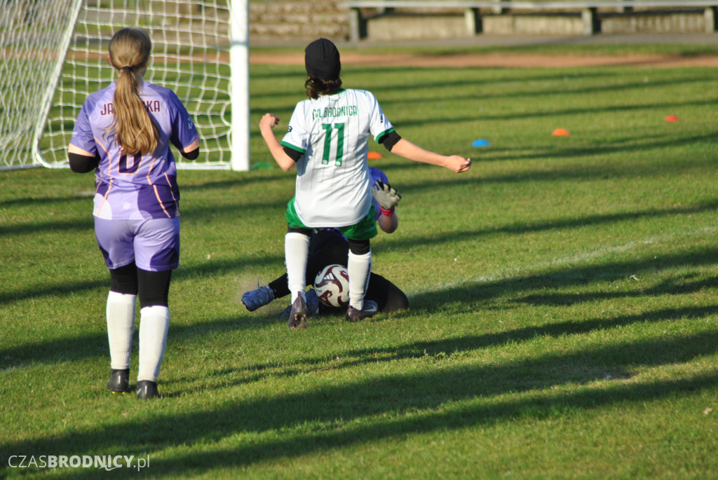 Udana inauguracja młodziczek UKS Gol w Toruniu