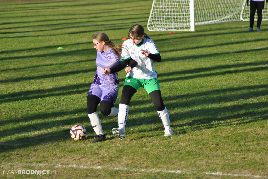 Udana inauguracja młodziczek UKS Gol w Toruniu