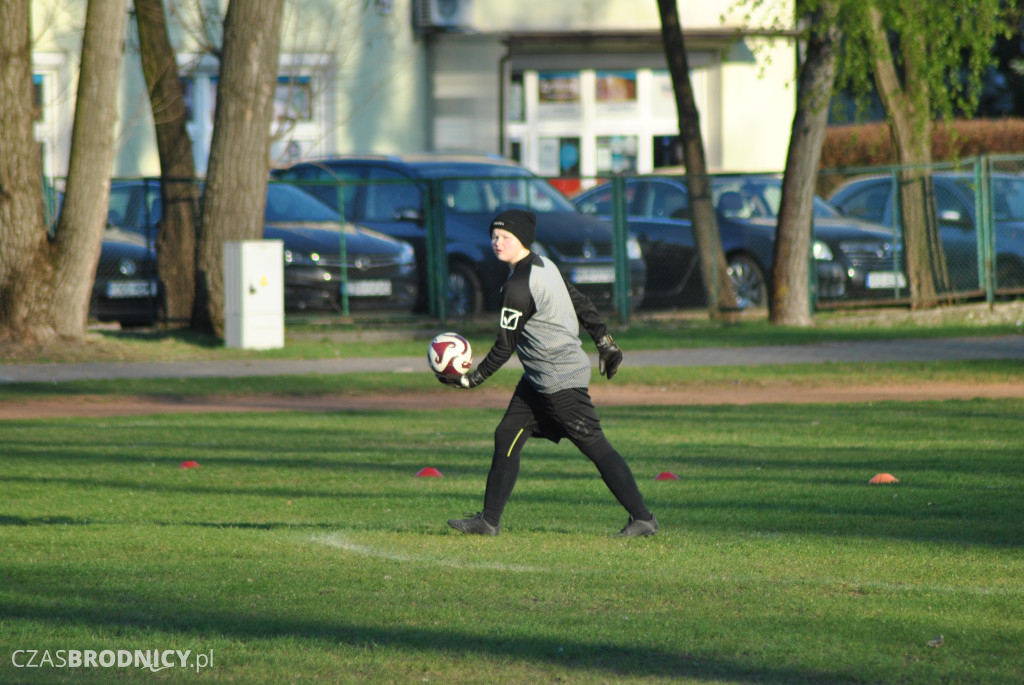 Udana inauguracja młodziczek UKS Gol w Toruniu