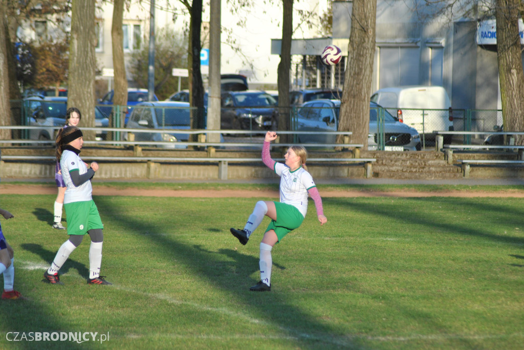 Udana inauguracja młodziczek UKS Gol w Toruniu