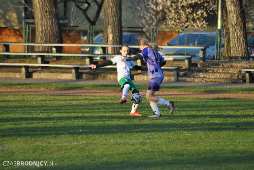 Udana inauguracja młodziczek UKS Gol w Toruniu