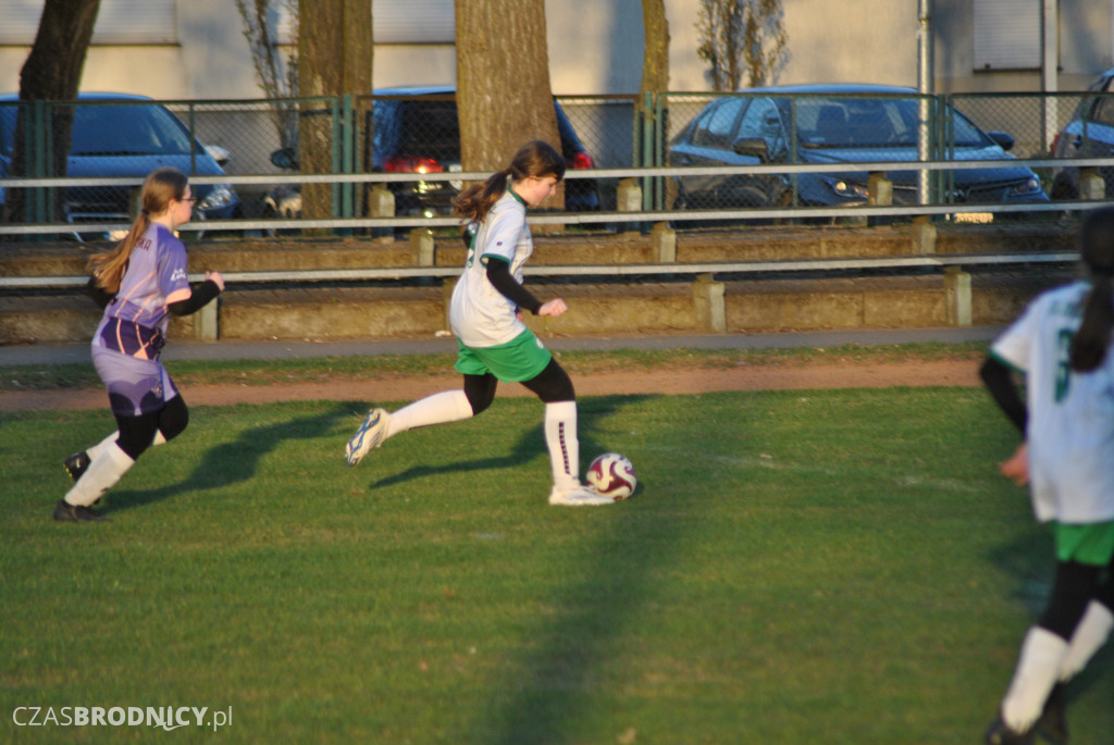 Udana inauguracja młodziczek UKS Gol w Toruniu