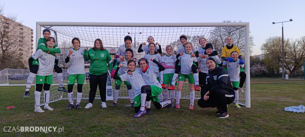 Udana inauguracja młodziczek UKS Gol w Toruniu