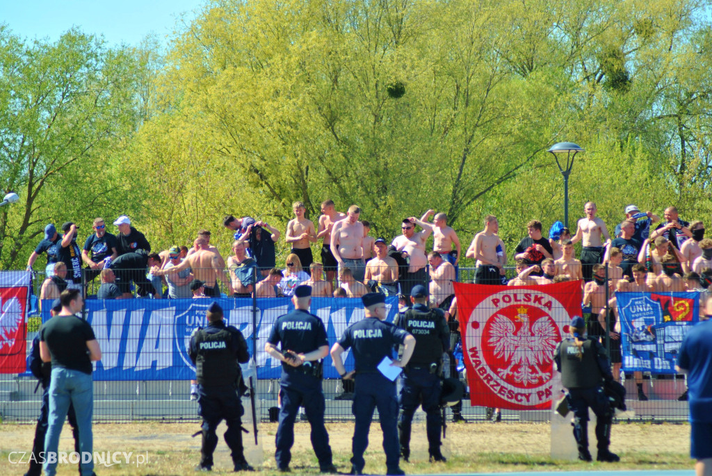 Sparta wygrywa z Unią, trybuny niosły do zwycięstwa