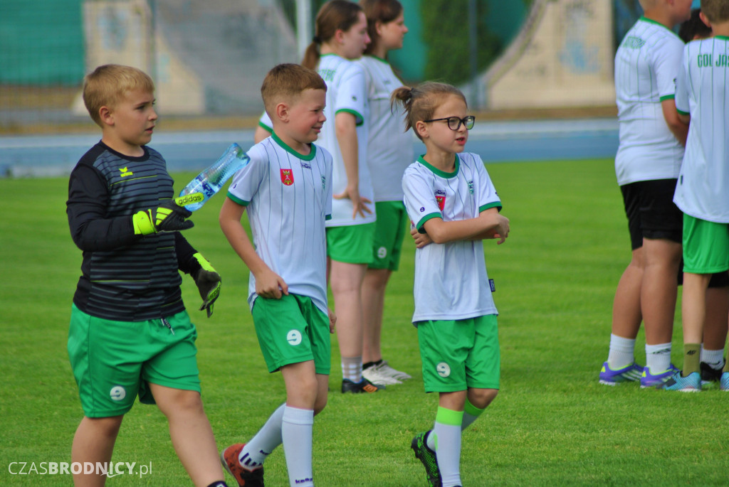 Zielono-białe święto dzieci na brodnickim stadionie