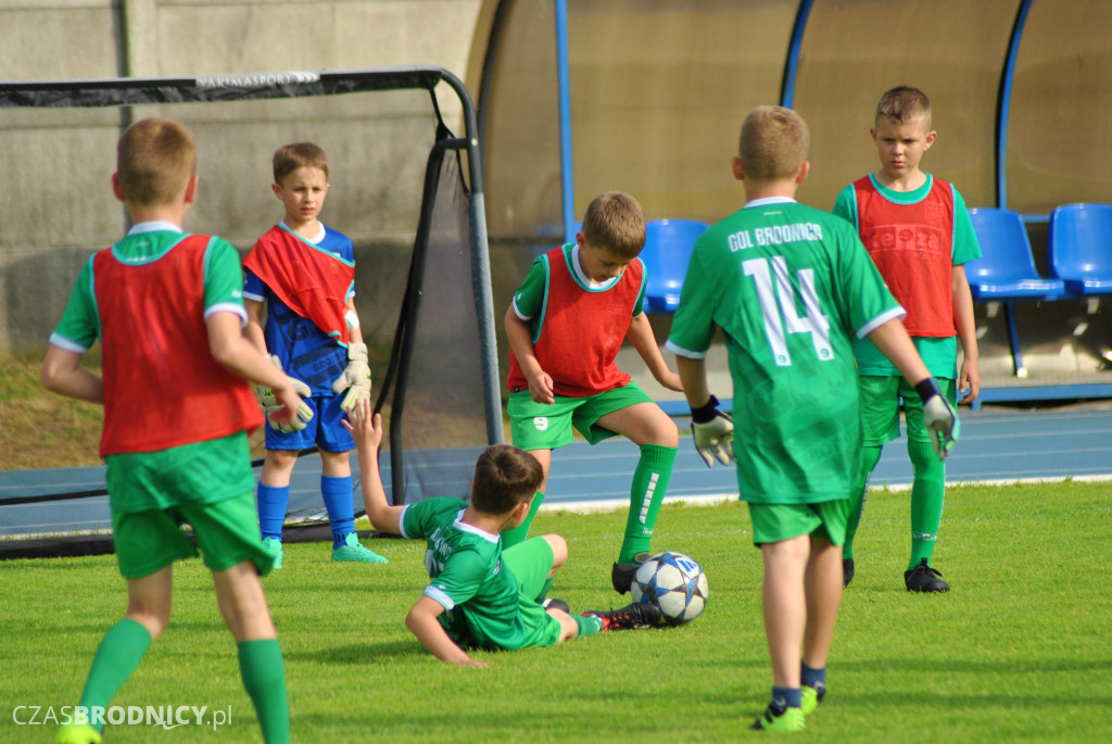 Zielono-białe święto dzieci na brodnickim stadionie