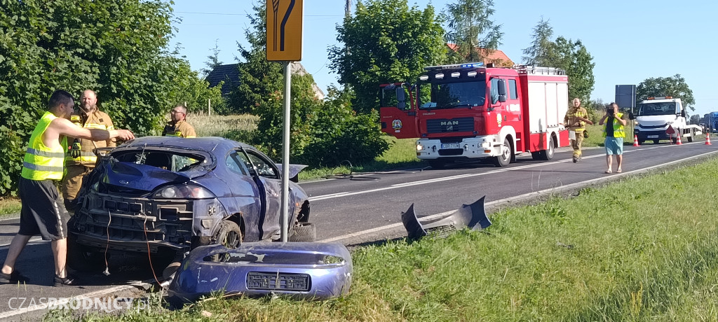 Czołówka dwóch osobówek na ulicy Podgórnej [FOTO]