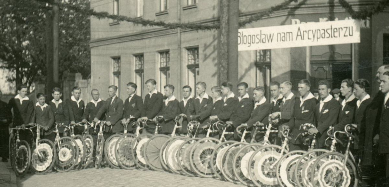 Rowerem do pracy jeździł burmistrz