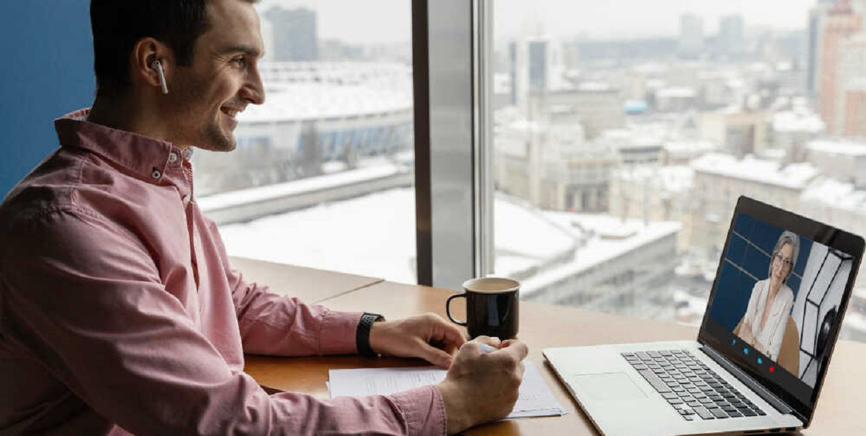 Wirtualne biuro we Wrocławiu: Kompleksowy przewodnik po usługach i korzyściach