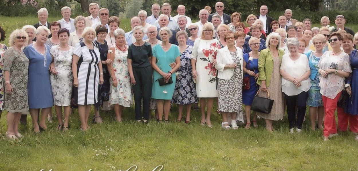 foto NADESŁANE: Uczestnicy zjazdu absolwentów 50 lat po maturze
