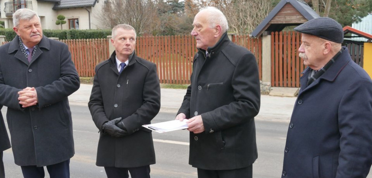 Fot. Starostwo Brodnica. Obecnie dyrektorem jest Czesław Głowacki - drugi z prawej