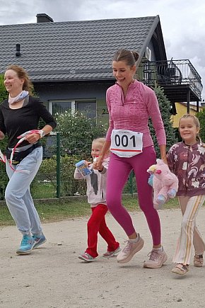 Brodnica. Biegali dla brodnickich ratowników medycznych. Wygrali wszyscy!-29310478