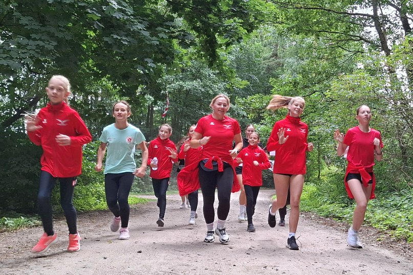 Brodnica. Biegali dla brodnickich ratowników medycznych. Wygrali wszyscy!